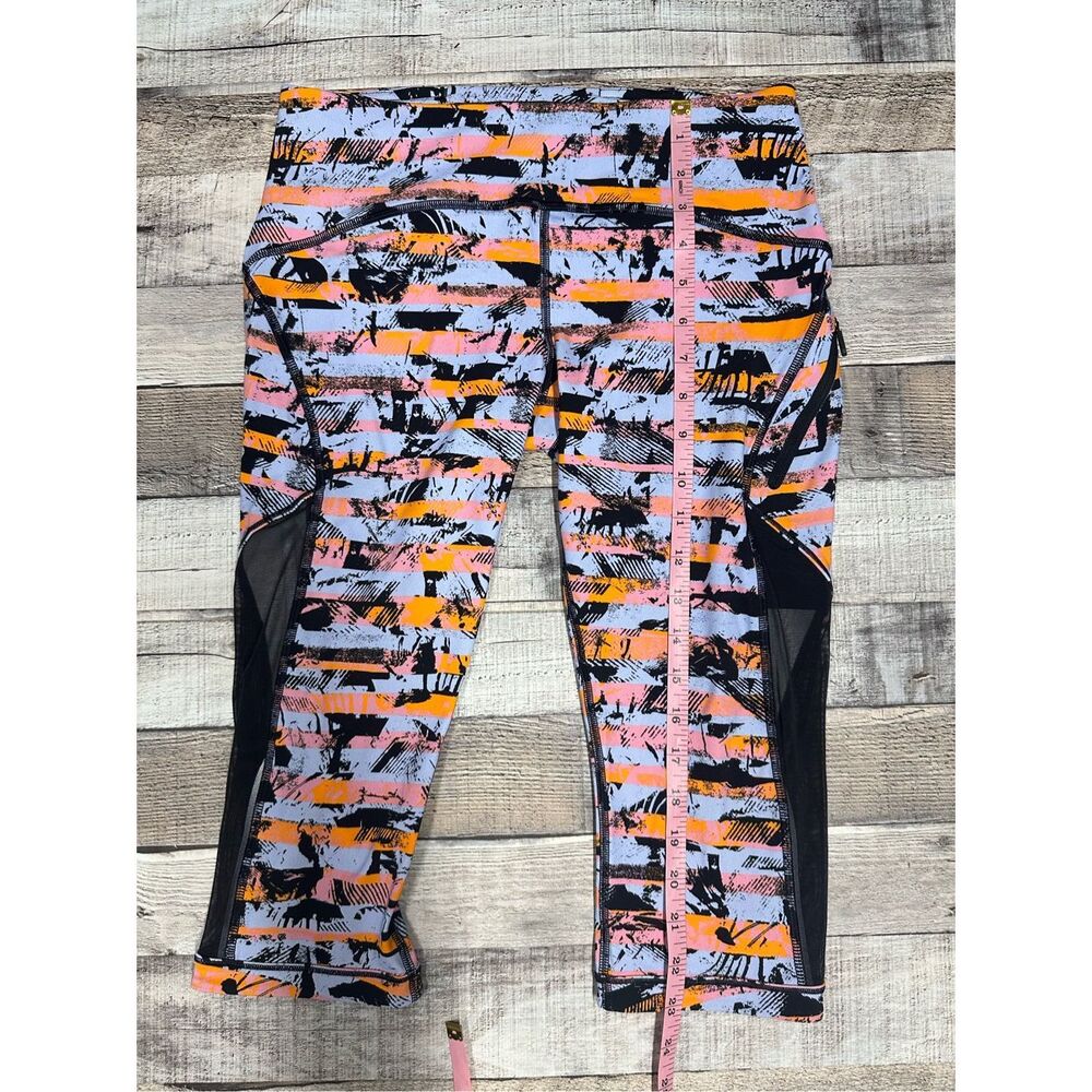 Lululemon Sun Runner Crop *17" Inversion Multi / Black Yoga Pants | Size 6 - Picture 8 of 13